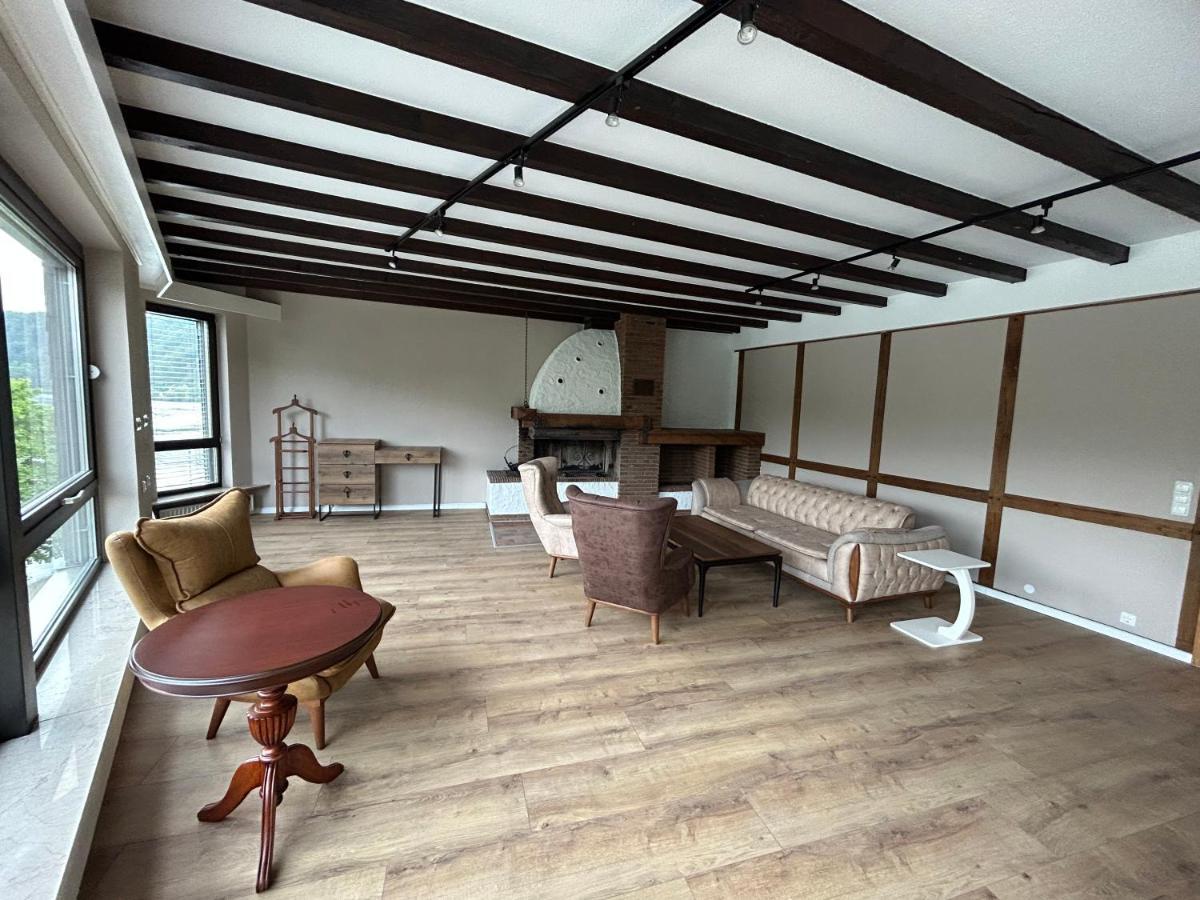Moselresidenz Bellevue Alf Appartement Buitenkant foto