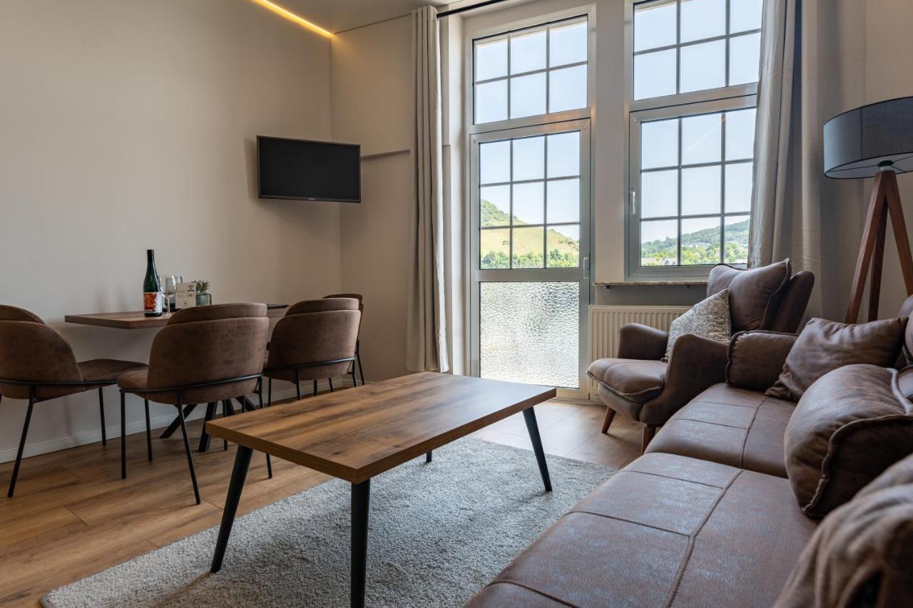 Moselresidenz Bellevue Alf Appartement Buitenkant foto